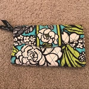 Vera Bradley Convertible Wallet/Crossbody